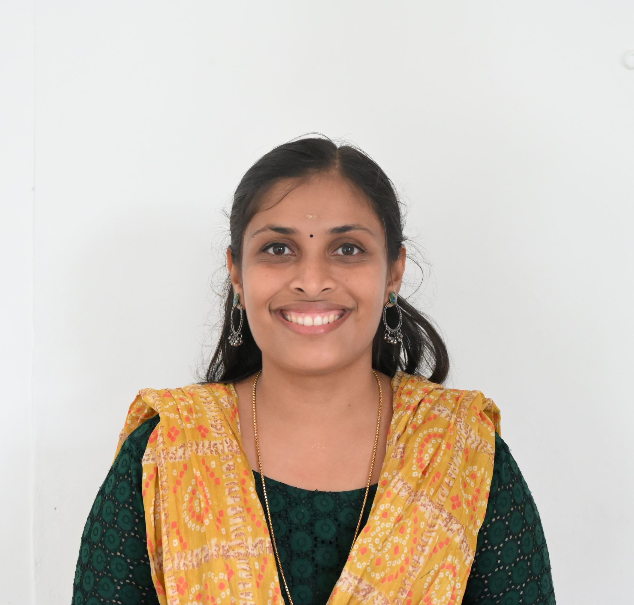 MRS. AMRITHAJENANI  R